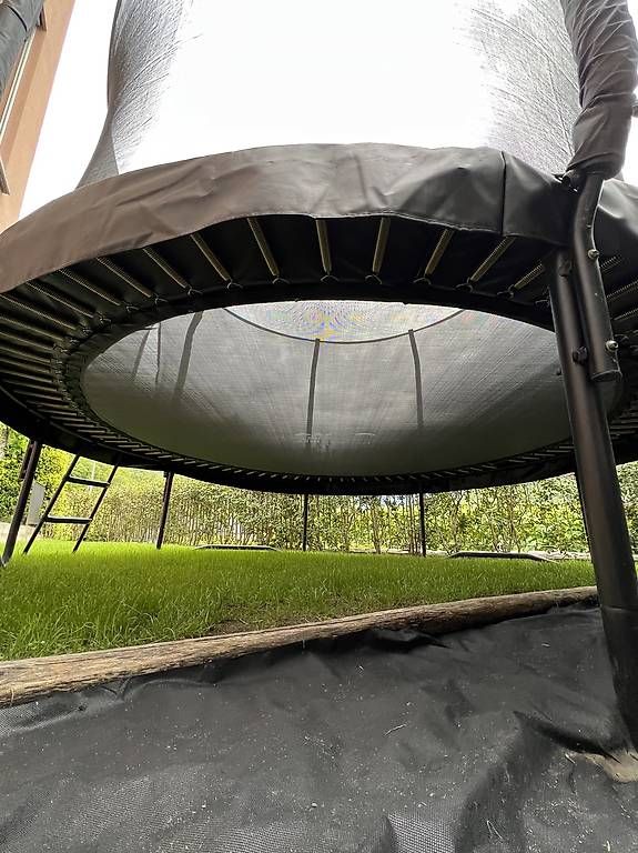 Salta Trampolini: Trampolino "Salta Trampolines" – Usato da Brè sopra Lugano venduto da micheleschmid 1