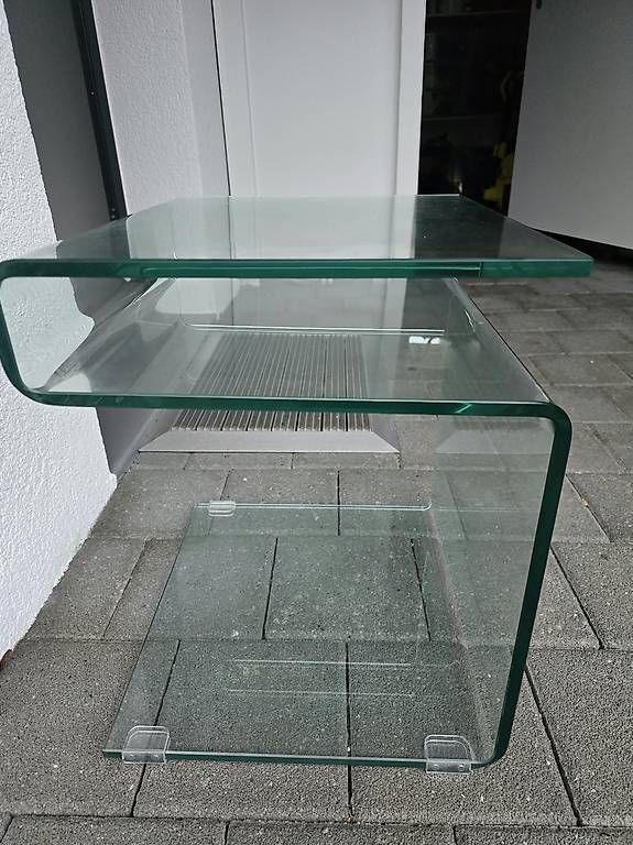 Tables: Glas Beistelltisch  – D'occasion à Starrkirch-Wil par sis_9gx7 1