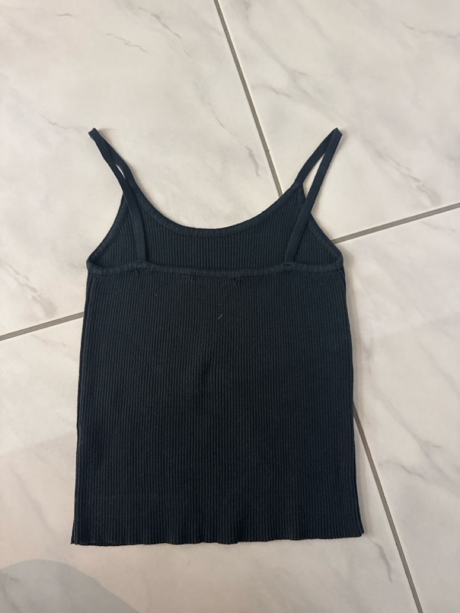 Brandy Melville Top: brandy melville trägertop – Usato da Wettswil venduto da pittaro73 2