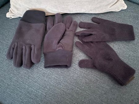 2 Handschuhe Grösse 134-152