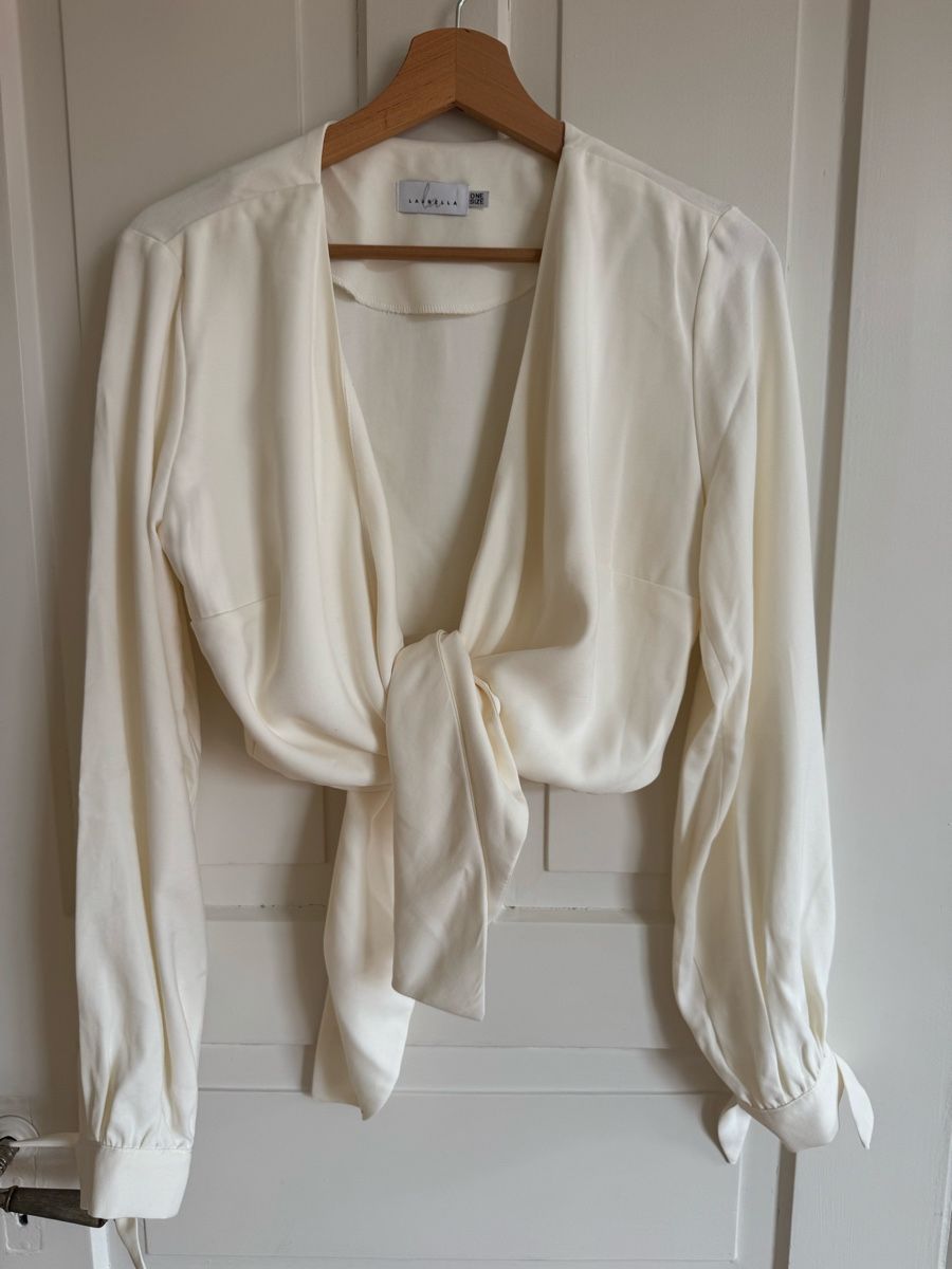 Camicette: New Blouse Viscoze - one size – Nuovo (secondo la descrizione) da Thalwil venduto da Iconicfashion 2