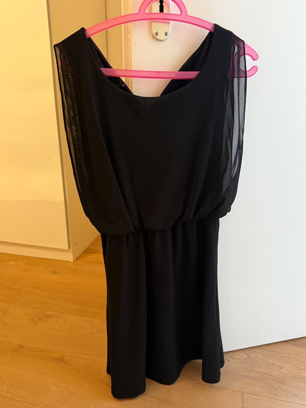 Vestiti: Silvester Kleid – Nuovo (secondo la descrizione) da Cugnasco venduto da Jennifer_9