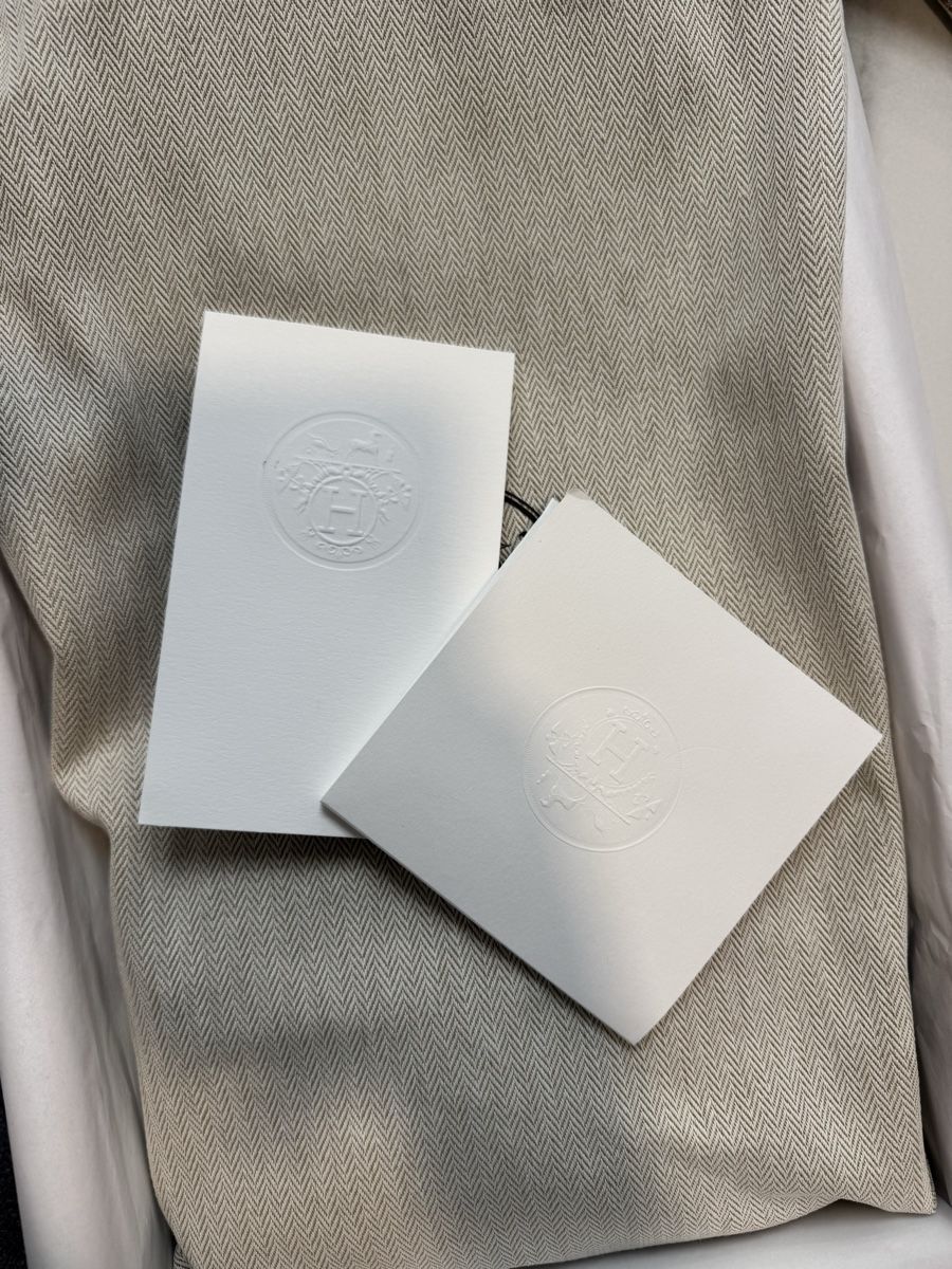 Hermès Taschen für Damen: Hermès Constance Mini  Bag, Gold Epsom G Stamp – Neu und originalverpackt aus Genève von Lux_trend26 9