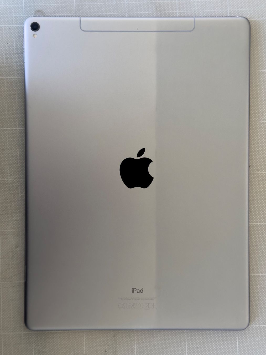 Apple Tablet PC: iPad Pro 12.9, 4G, 512 GB, inkl. Apple Pencil – Usato da Luzern venduto da smartshopper09 2
