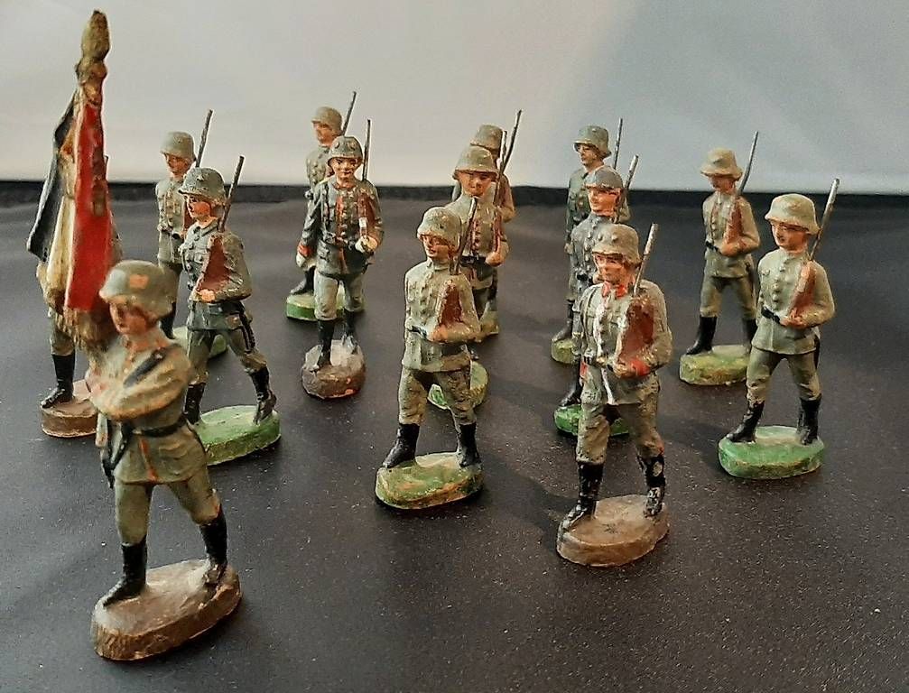 Figurines: Elastolin Sammel Figuren – D'occasion à Inwil par embko 1