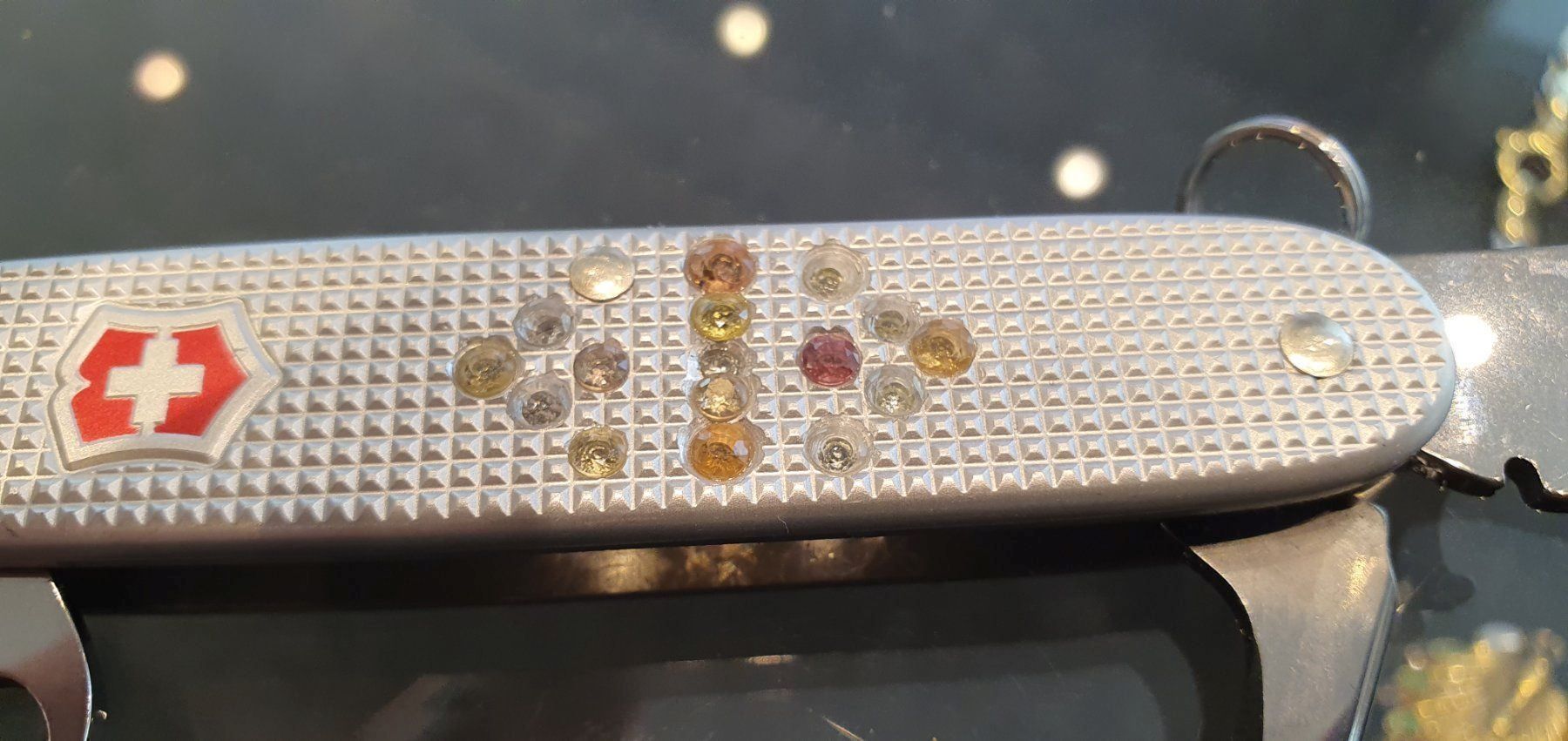 Victorinox Taschenmesser: SCHWEIZER TASCHENMESSER MIT ECHTEN SAFIR – Gebraucht aus Unterägeri von Altgoldschmuck 4