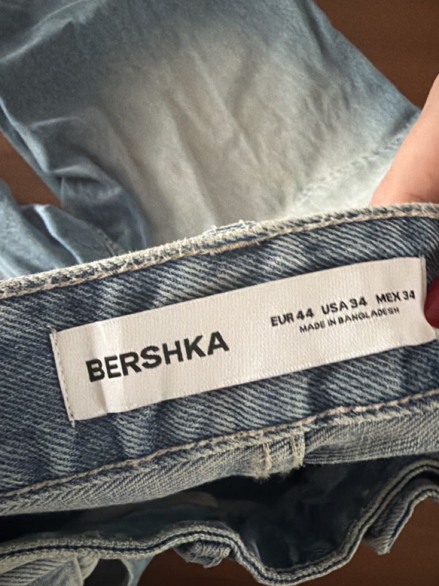 Bershka Jeans: Blaue Jeans – Nuovo (secondo la descrizione) da Dietikon venduto da me9_mh2j 2