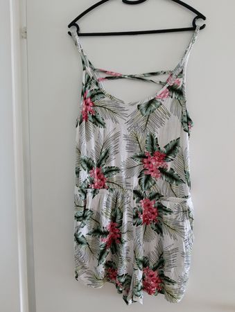 Jumpsuit Gr. M Chicorée 