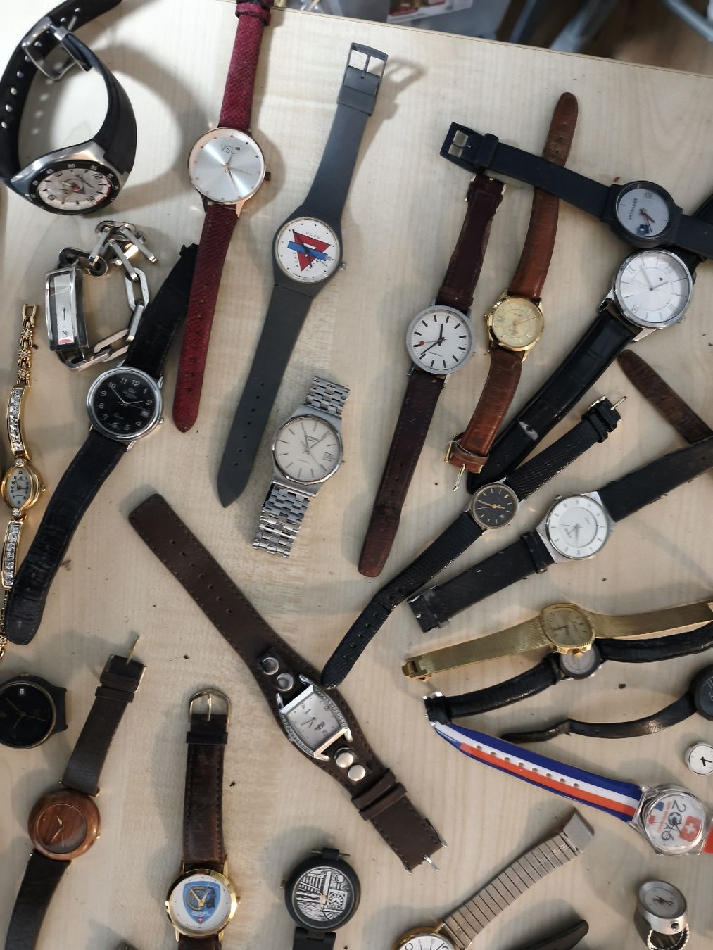Uhren: Armbanduhr  – Gebraucht aus Kreuzlingen von dad_9x7b 1