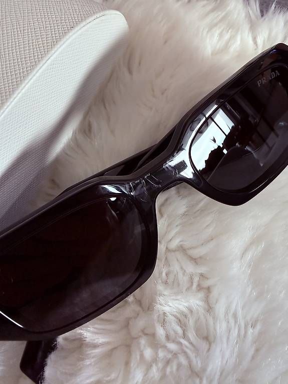 Occhiali & Lenti: Prada Sonnenbrille PR 17W Schwarz  – Usato da Malters venduto da T.Marcelo 4