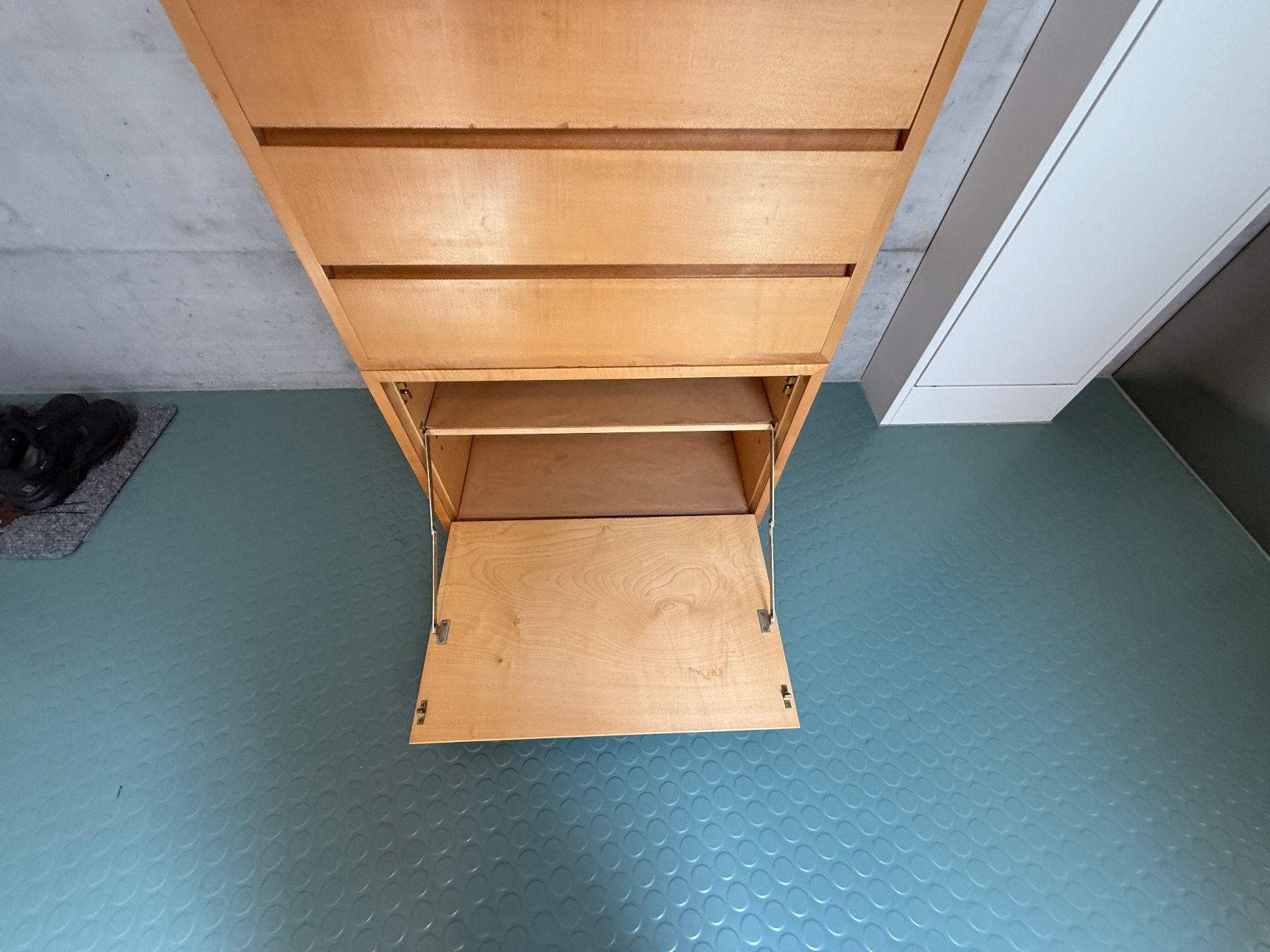 Thut Kommoden: Kommoden, Nachttischchen Thut, 2 Stück – Gebraucht aus Buchs SG von Laurenzia2 4