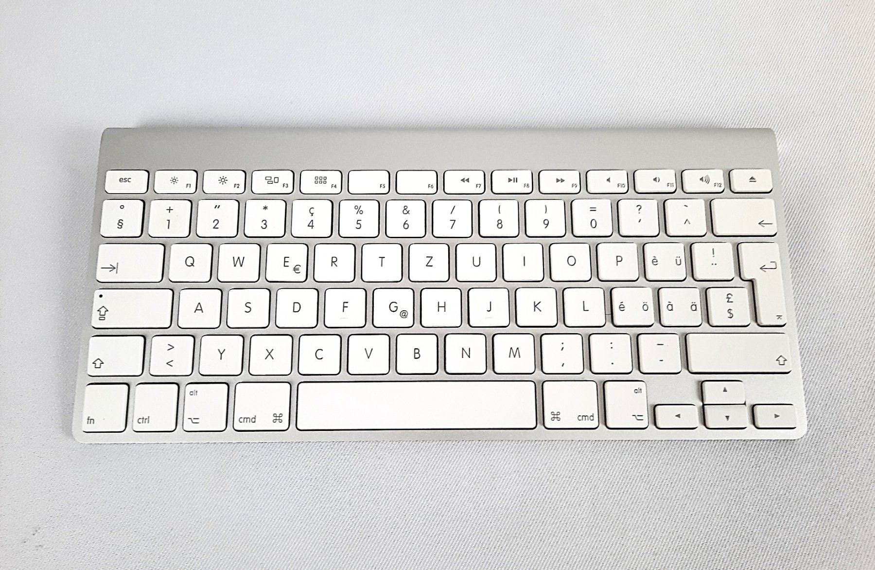 Apple Claviers: APPLE Wireless Keyboard – Neuf (Voir description) à Beinwil am See par Restwert_Beinwil