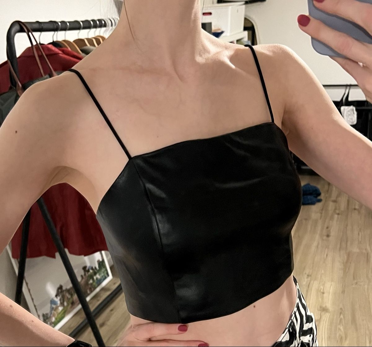 Tops: Fake Leather Top – Gebraucht aus Zürich von Ju_Lia_1