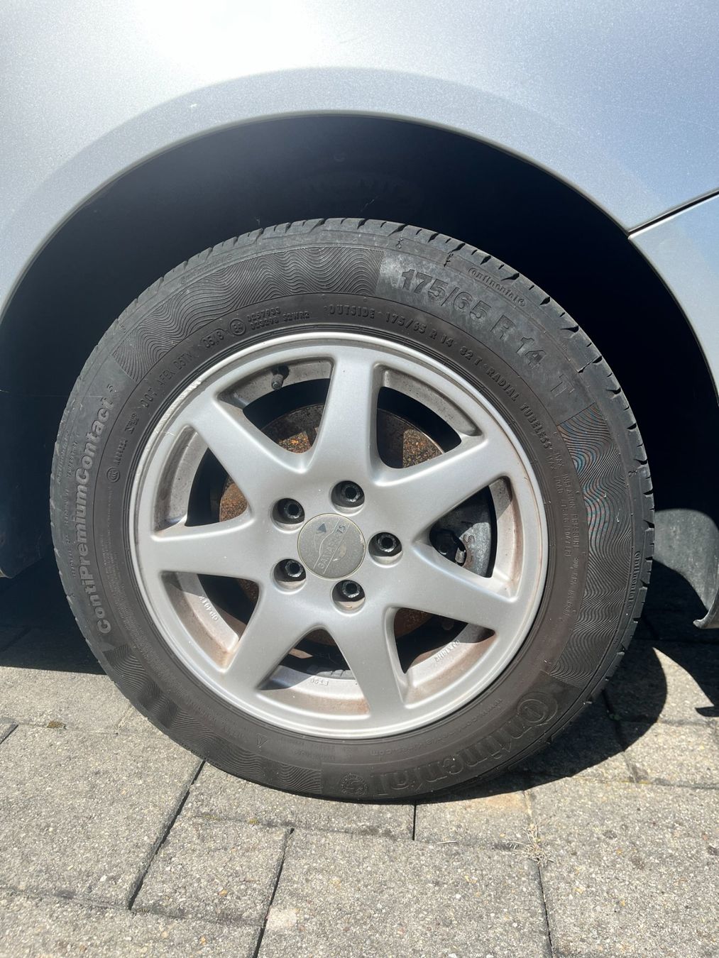 VW Autos: VW POLO 1.4 SILBER – Gebraucht aus Wilen b. Wil von izglr79 3