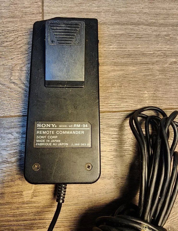 Altri Accessori: Sony Videofernbedienung Modell RM-94 – Usato da Muntelier venduto da Rwc 3