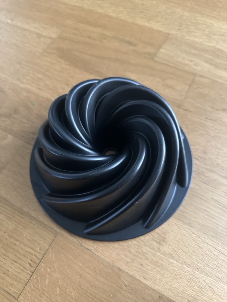 Moules à gâteaux: Gugelhupfform klein (ca 18cm) – Neuf (Voir description) à Winterthur par nad_y2q8 1