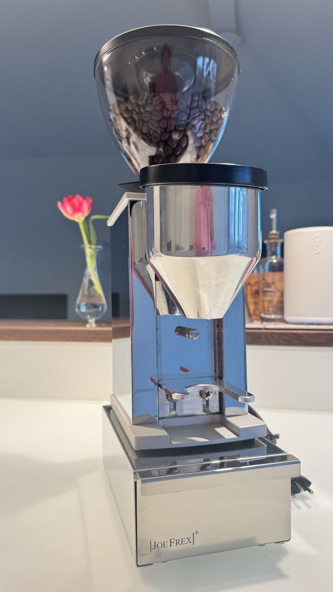 Kaffeemaschinen & Espressomaschinen: Della Corta Studio Siebträger mit Mühle  – Gebraucht aus Hettlingen von GID99 3