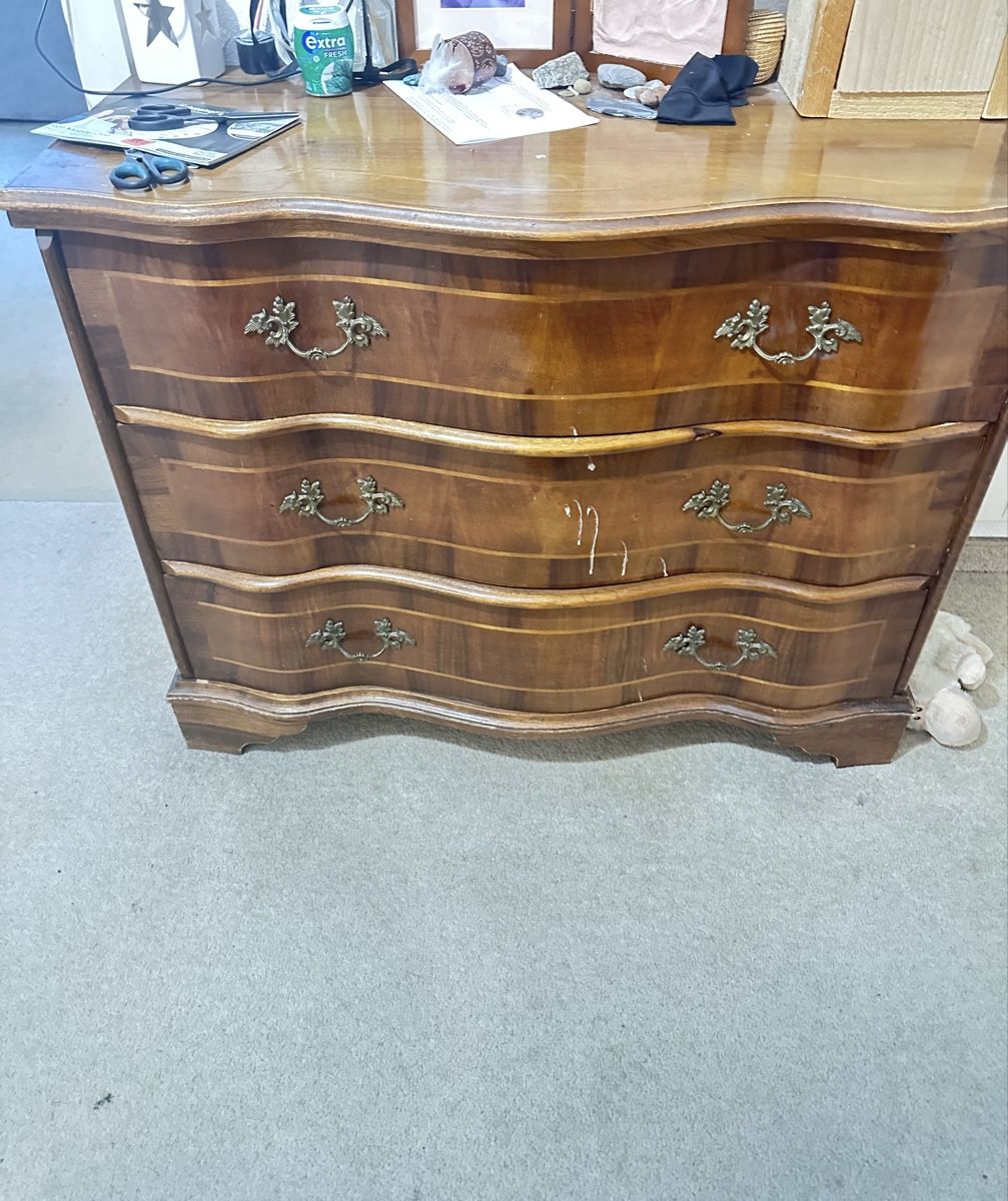 Cassettiere: Kommode aus Holz, vintage – Usato da Schinznach-Dorf venduto da Leone270770 1