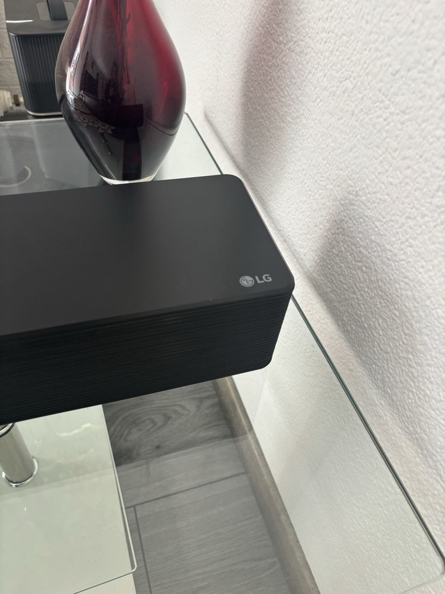 LG Lautsprecher: Soundbar schwarz – Neu (gemäss Beschreibung) aus Menziken von jul.kl 4