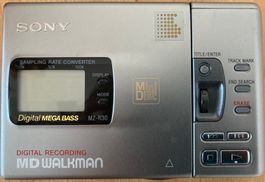 Sony MD Walkman MZ-R30 Minidisc Recorder