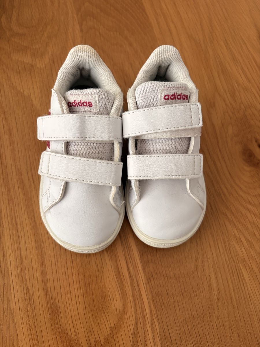 Adidas Chaussures garçon: Scarpe Adidas – D'occasion à S. Antonino par FedeKikka88 2
