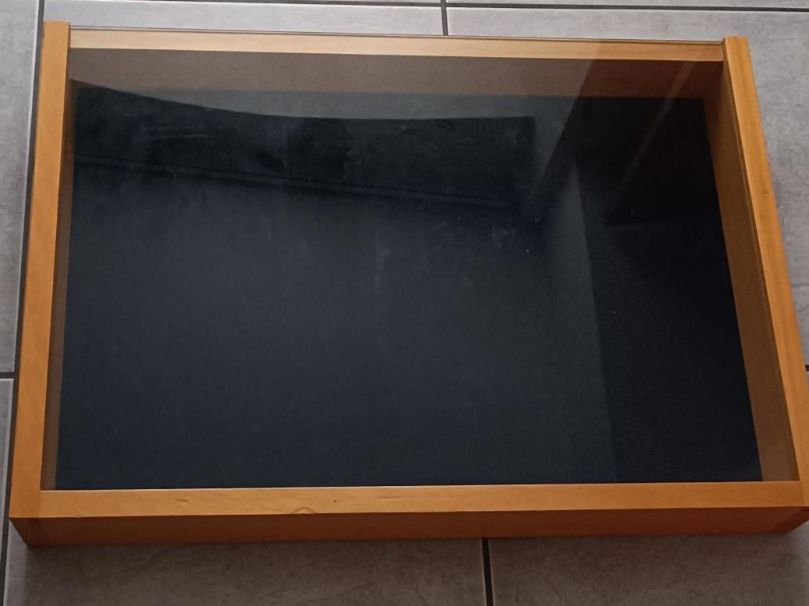 Vetrine: Vitrine, Kranzkasten – Usato da Klingnau venduto da Moerphy