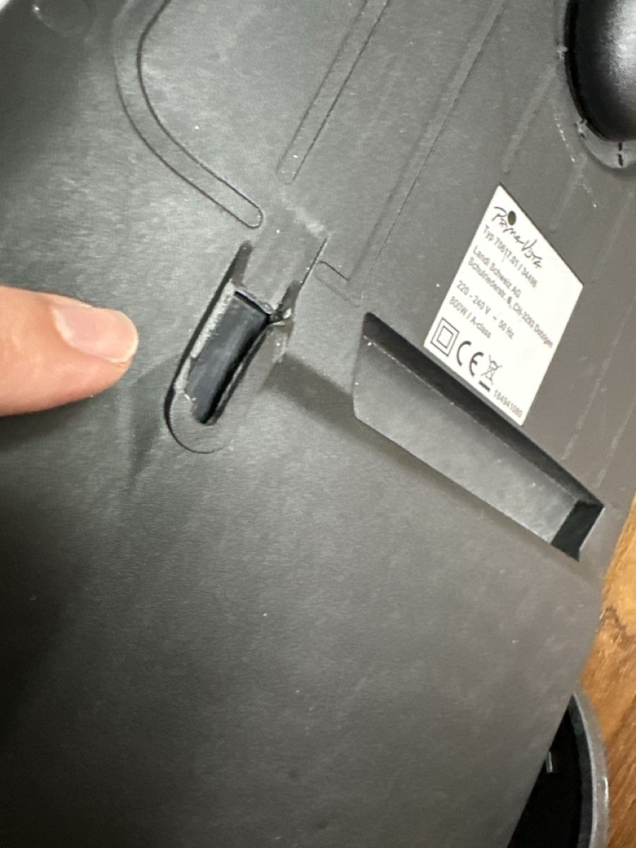 Staubsauger & Zubehör: Staubsauger Aevon Elite Clean 3.1 rot/silber – Gebraucht aus Niederhasli von spiff67 2