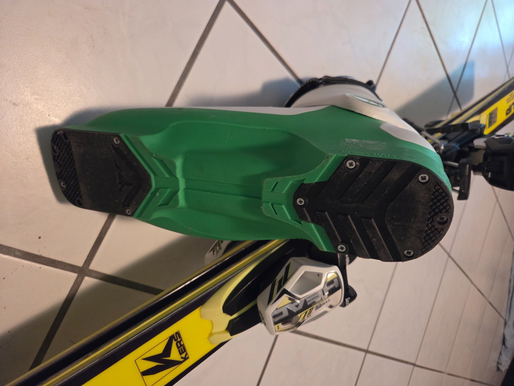 Skis: Skiausrüstung – Gebraucht aus Winterthur von Wint8404 4