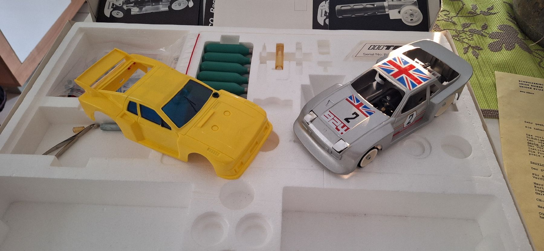 Modellismo RC: Hi tek Autos+ 2 Motoren. Neu! – Nuovo (secondo la descrizione) da Sarmenstorf venduto da pab_x5yz 3