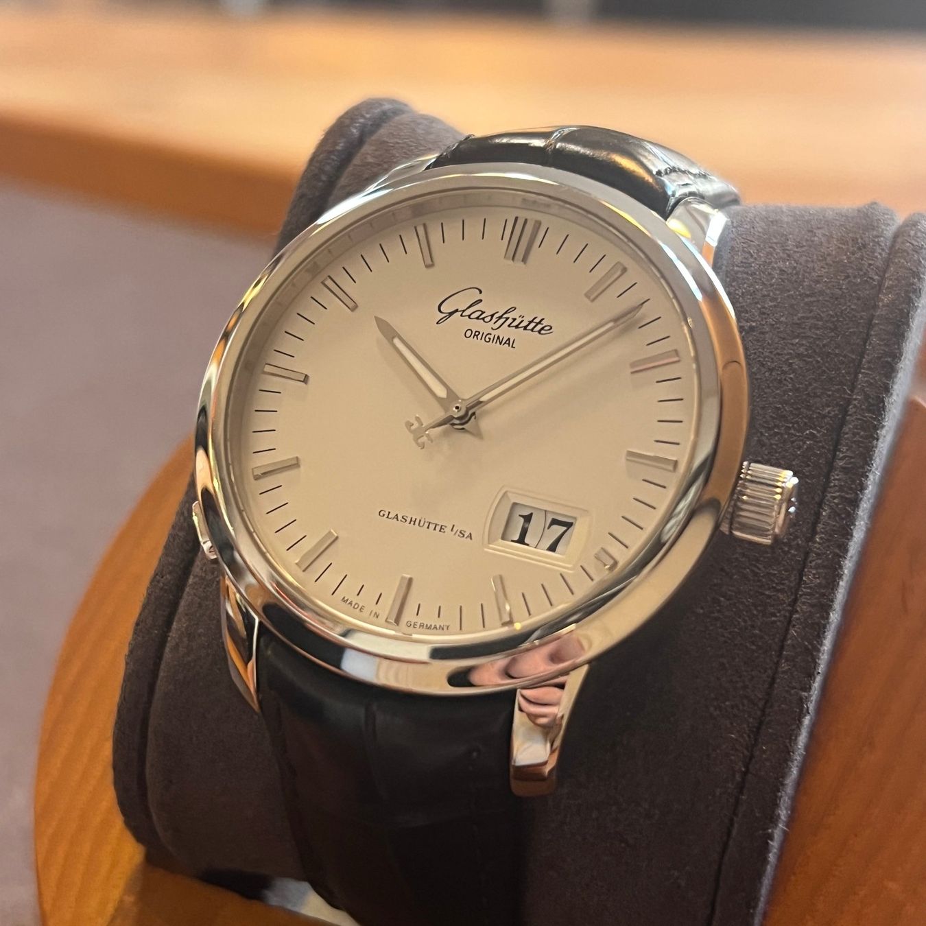 Glashütte Orologi: FLASH SALE Glashütte Original Senator Panorama Date – Usato da Carouge GE venduto da Watchaser 2
