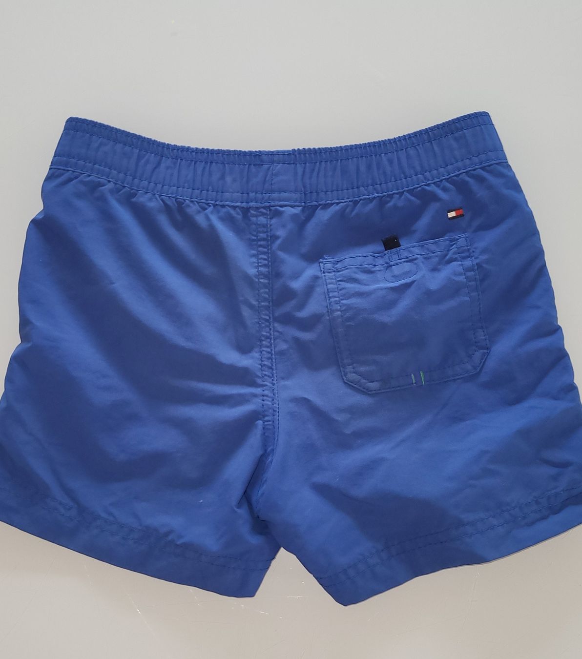 Tommy Hilfiger Badehosen: short de bain garçon 2/3 ans tommy hilfiger – Gebraucht aus Lavey-Village von agaddy 1