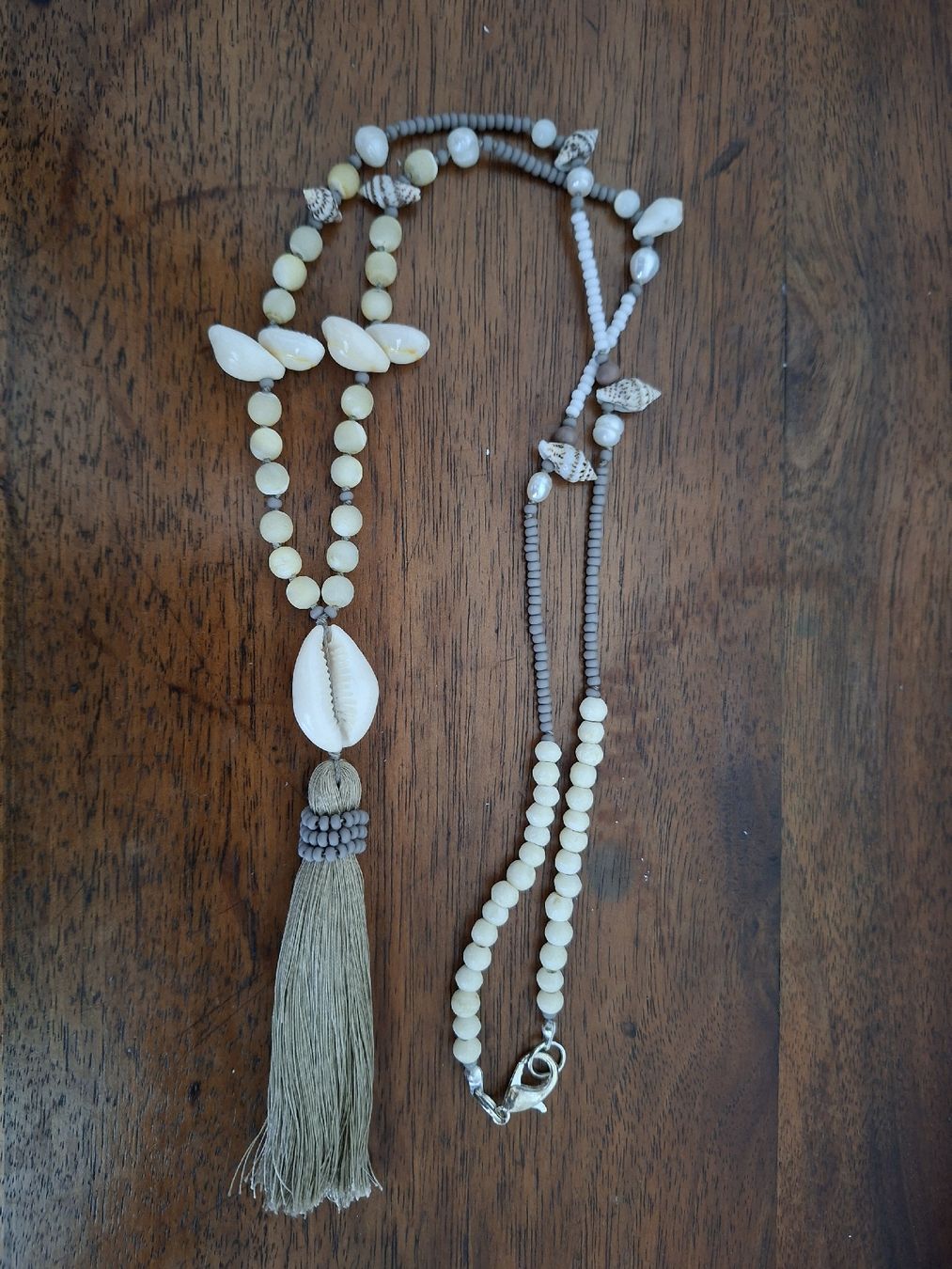 Catenine: Muschelkette Mala Kauri Perlen Perlmutt – Nuovo (secondo la descrizione) da Remetschwil venduto da littleredboots