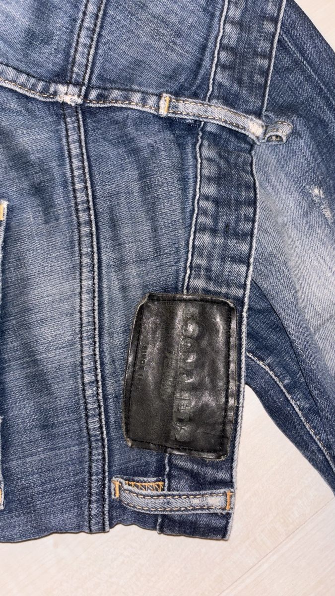 Dsquared2 Jeans: Dsquared2 jeans – D'occasion à Dietikon par rap_5byd 2