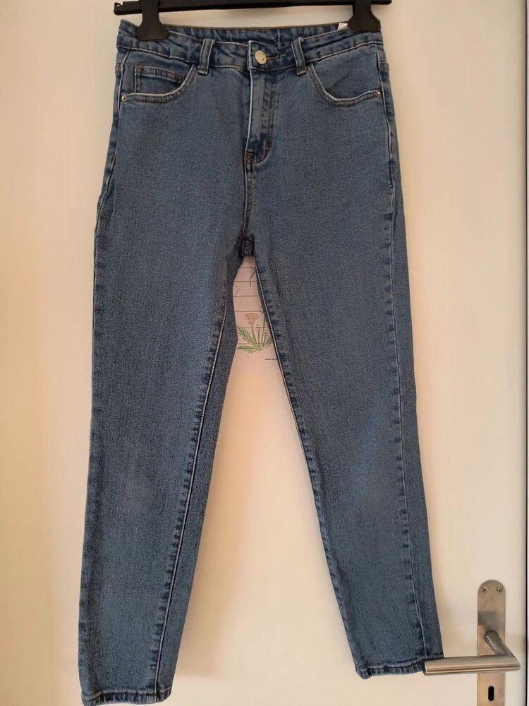 Jeans: Damen Jeans, Grösse S, neuwertig – Usato da Schöfflisdorf venduto da kin_2dp9