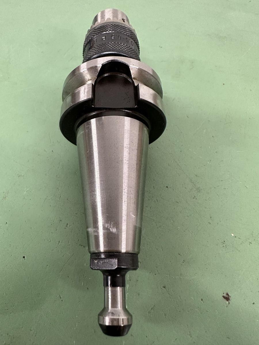 Tutti gli attrezzi: BT30 holder with B12 Drill Chuck. 0-6.5 mm – Usato da Aarberg venduto da SNMachines 1