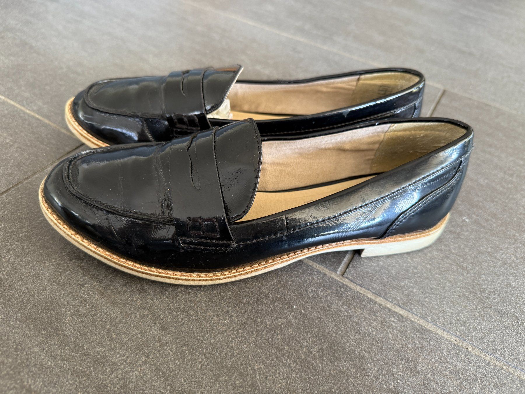 Tamaris Damenschuhe: Spende MSF - Tamaris -  schwarze Loafer - Gr 39 – Gebraucht aus Fällanden von La_Natie 3