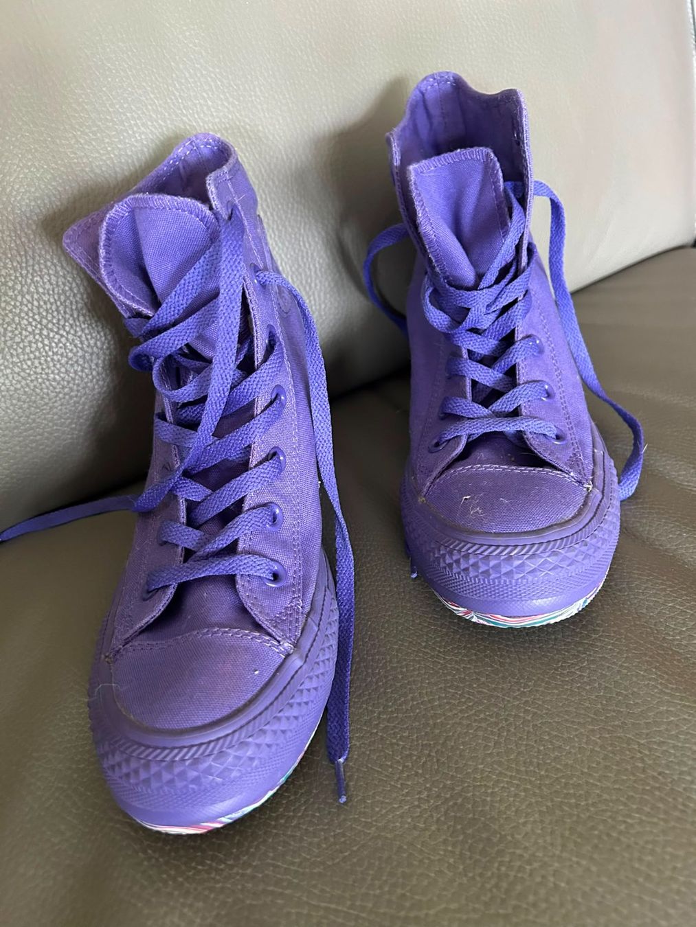 Converse Damenschuhe: Scarpe Converse viola n.40 con plateau interno – Gebraucht aus Melano von H-Sara