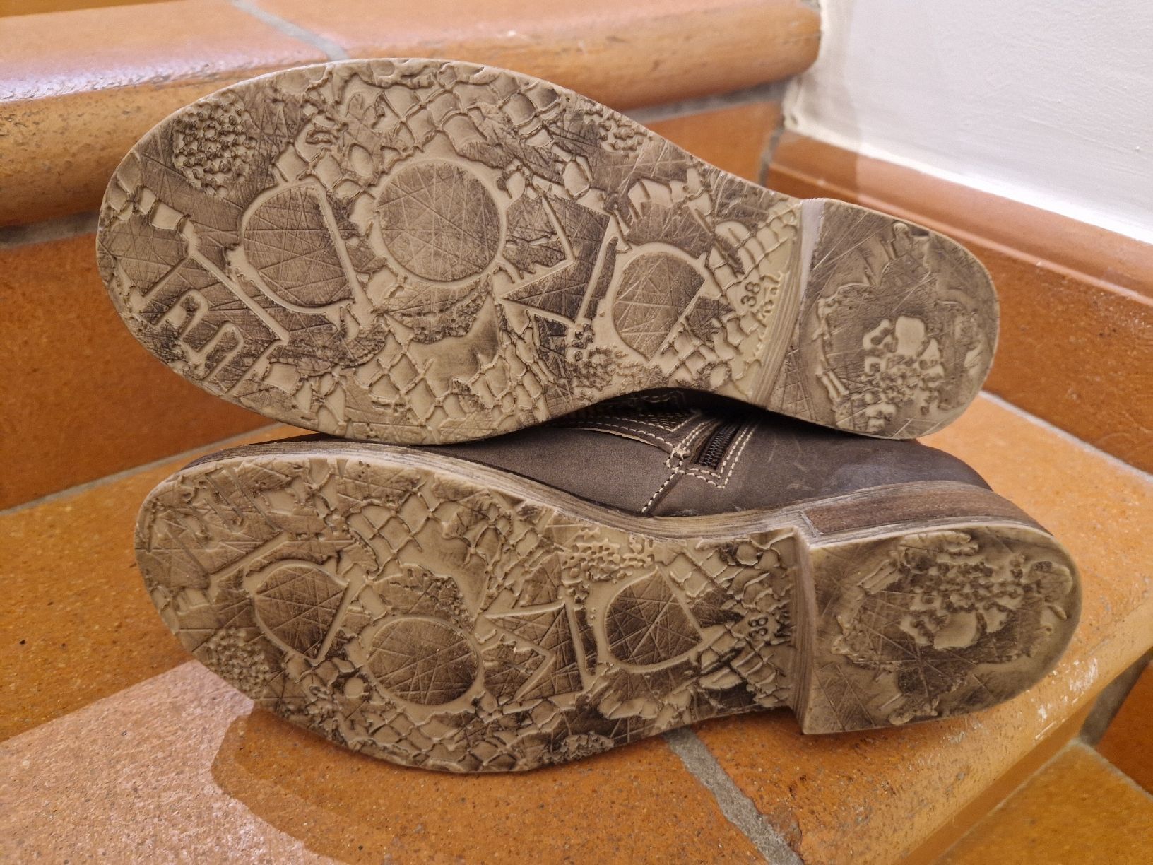 Scarpe da donna: DKODE Stiefeletten Leder 38 NEU – Nuovo (secondo la descrizione) da Lichtensteig venduto da Cocabana_16 5