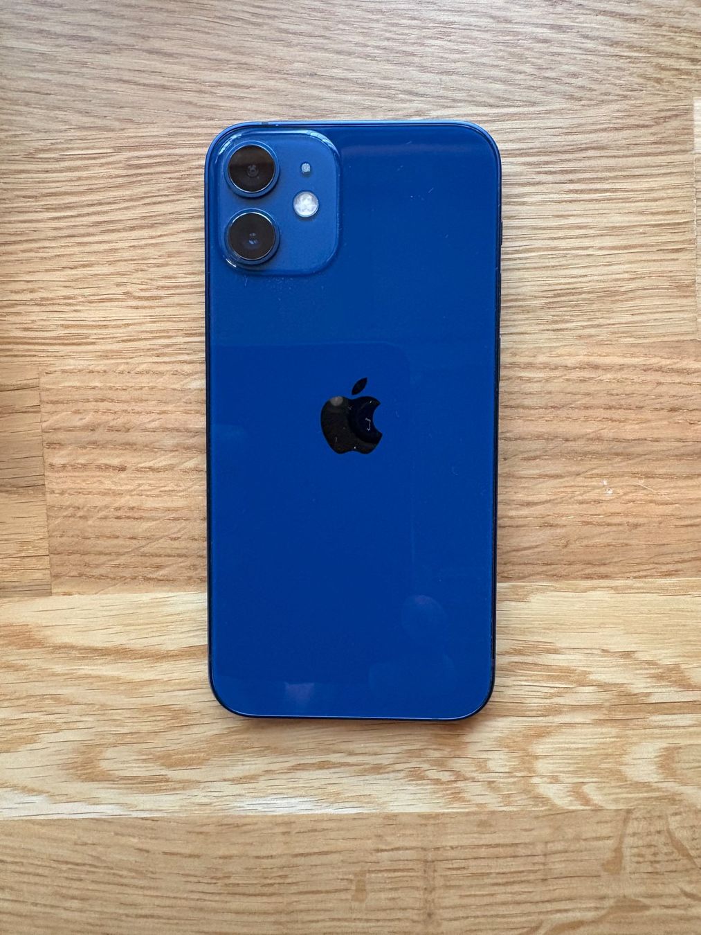 Apple Portables: Iphone 12 Mini 64 GB blau – Neuf (Voir description) à Bad Ragaz par fcp9701