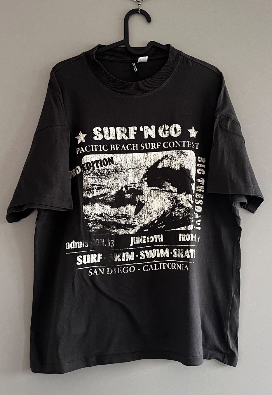 H&M T-Shirts: T-shirt – Gebraucht aus Oberrieden von sardi03
