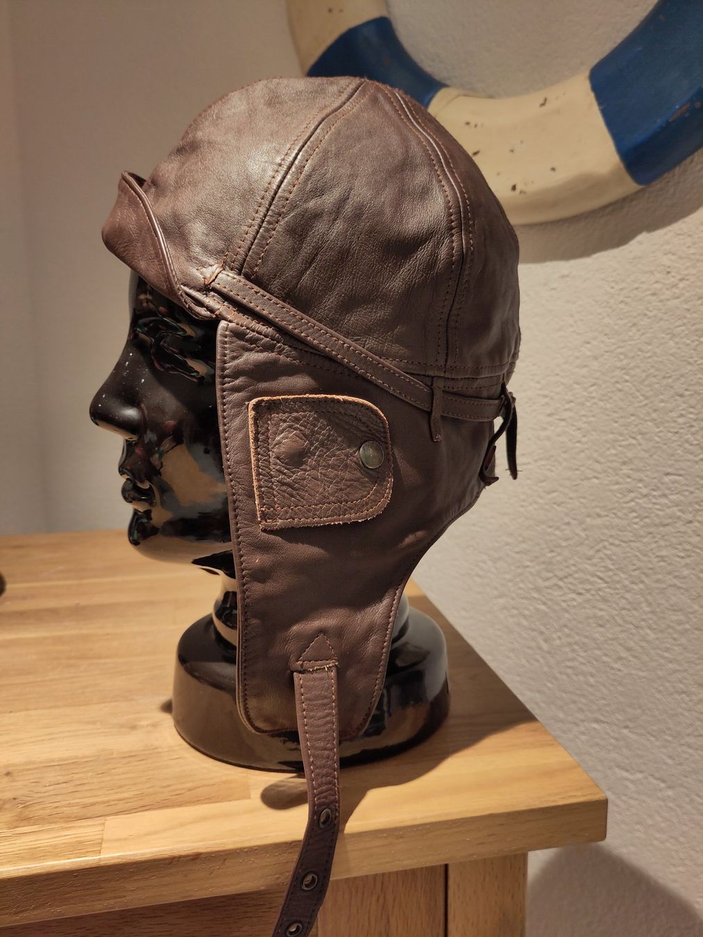 Altro in  Abbigliamento & Accessori: Oldtimer Cabrio- Lederkappe neuwertig – Usato da Weesen venduto da Roge2