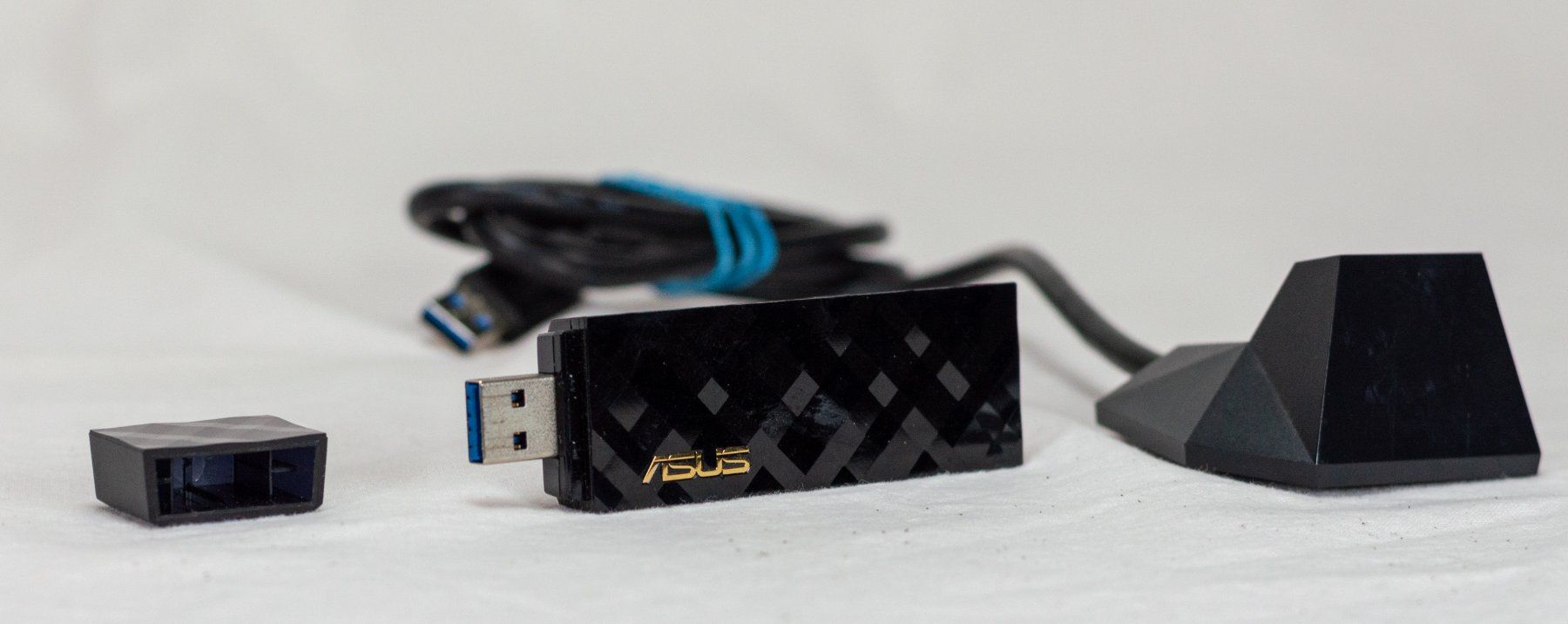 Unità & Adattatore: ASUS USB-AC55 Wireless Adapter – Usato da Zürich venduto da tonogen 3