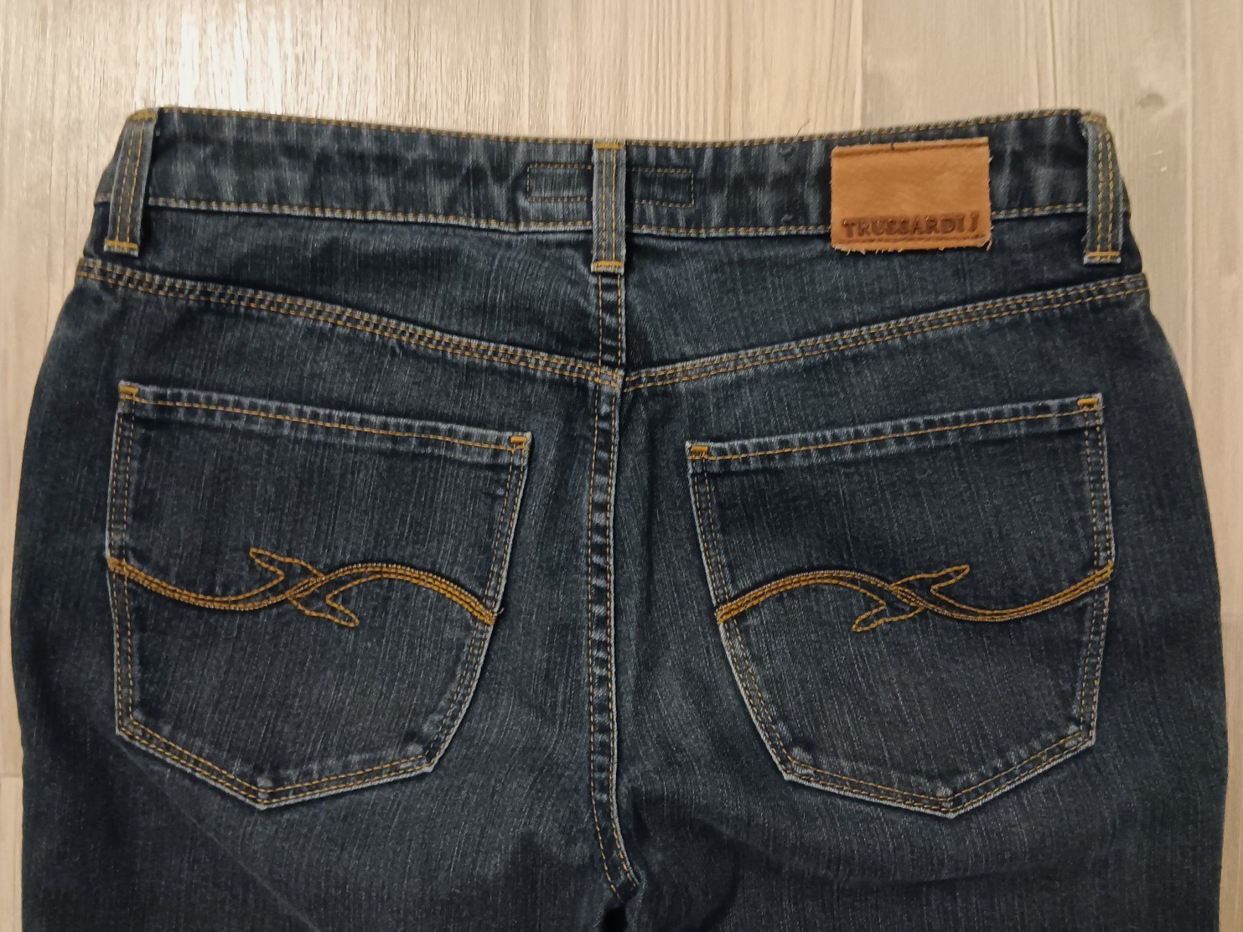 Trussardi Jeans: TRUSSARDI Jeans taille / Grosse W 26 – Gebraucht aus Cossonay-ville von Super-Price-Quality 6