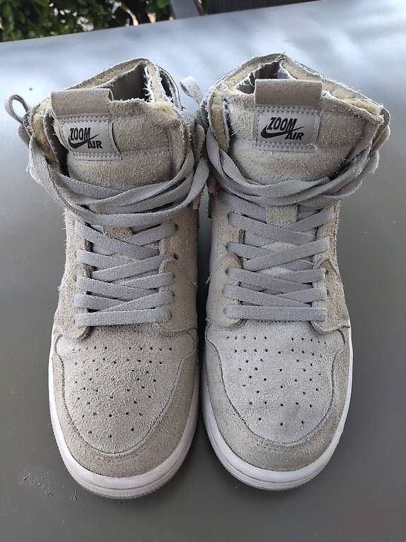 Nike Scarpe da uomo: Nike Air Jordan 1 – Usato da Breganzona venduto da nad_5kxn