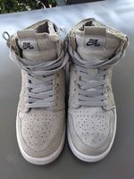 Nike Air Jordan 1