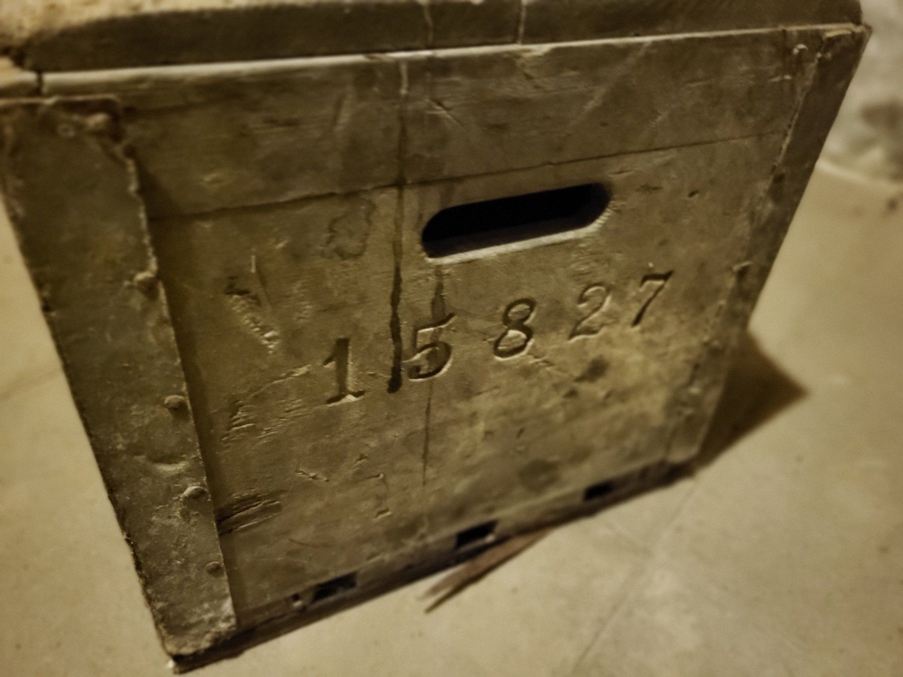 Wein- & Bierkisten: Alte Holzkiste/Getränkeharasse – Defekt aus Lustdorf von Fabi052 2