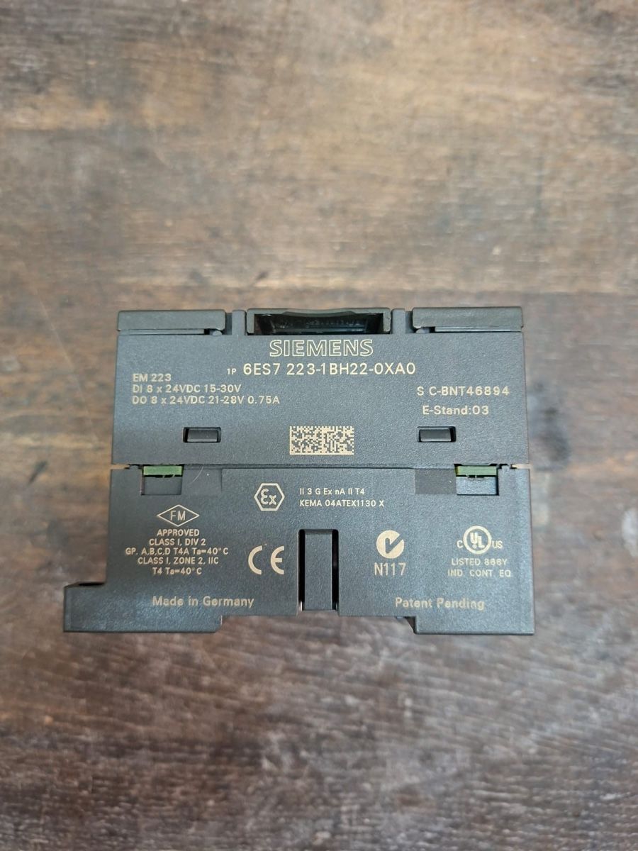 Siemens Componenti elettronici: Siemens CPU S7-200 – Usato da Avry-devant-Pont venduto da Mofaguy 2