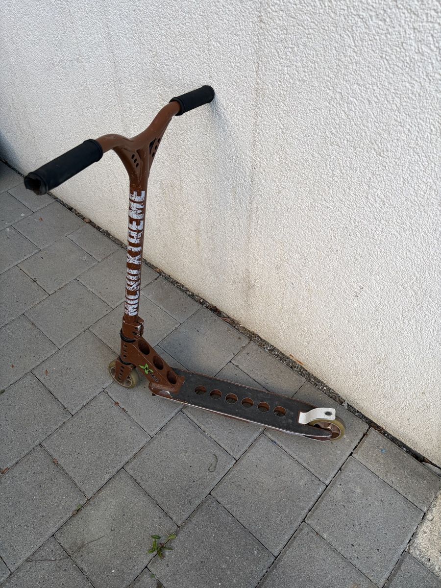 Kickboard: Stuntscooter XTREME gebraucht braun – Gebraucht aus Knonau von jascarb 1