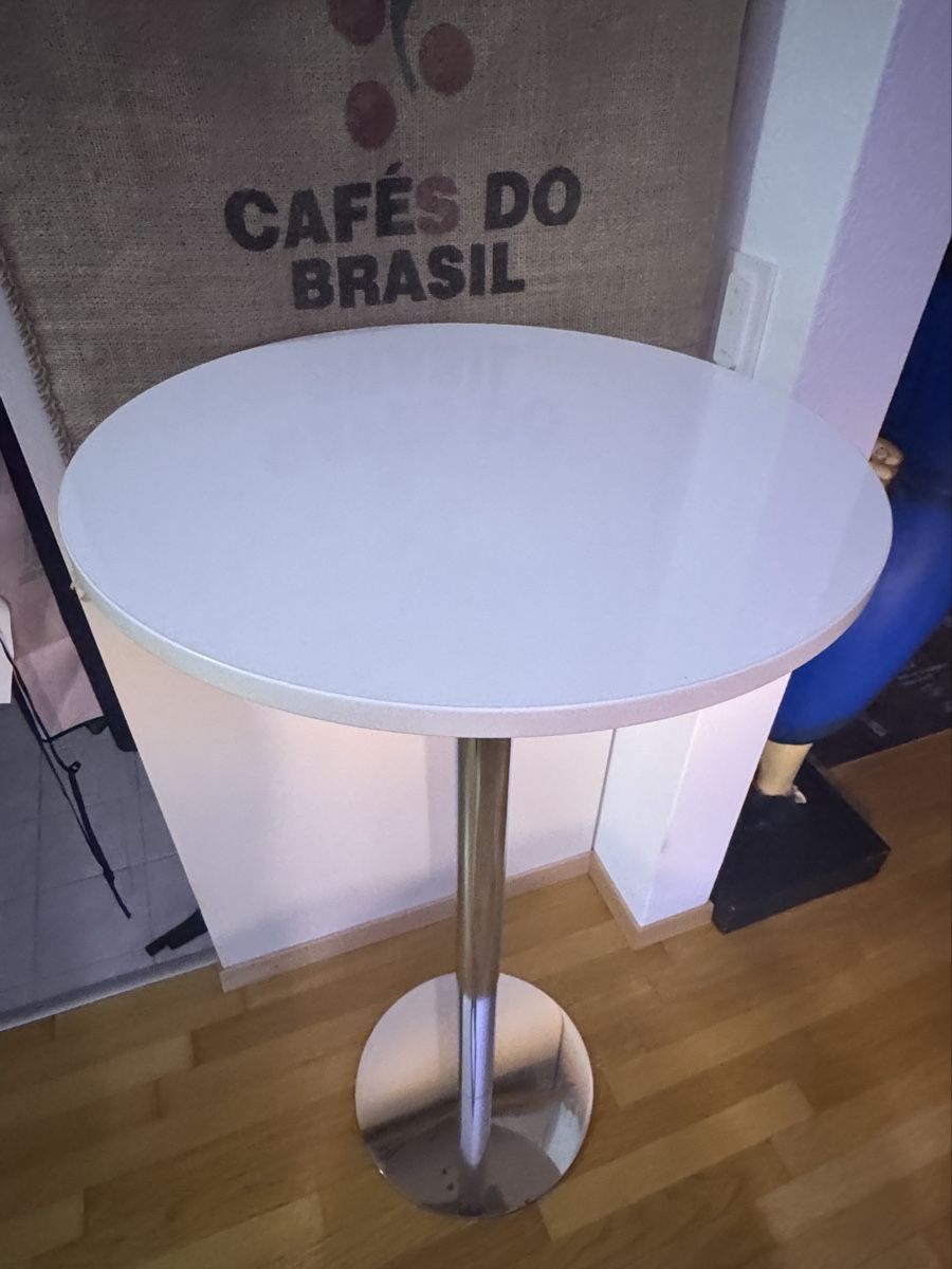 Tables: Bartisch – D'occasion à Emmenbrücke par Herzog07 6