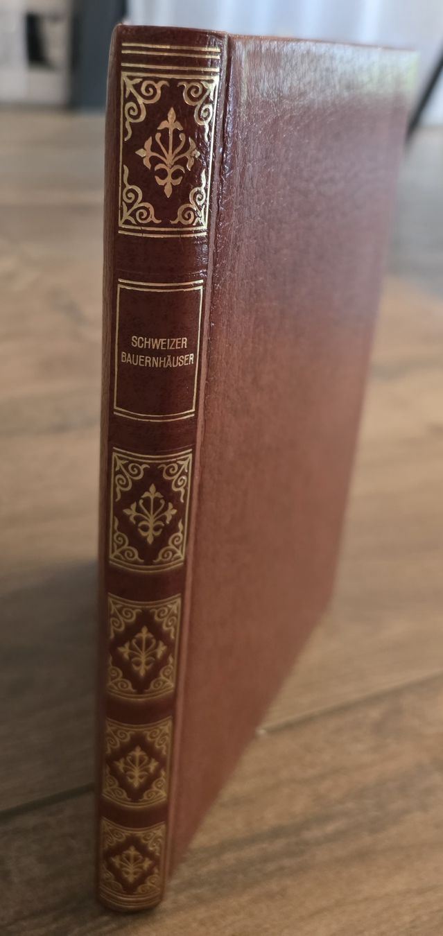 Bücher: Buch "Schweizer Bauernhäuser" – Pierre Debrot  – Gebraucht aus Wettingen von Nadja_Cristina